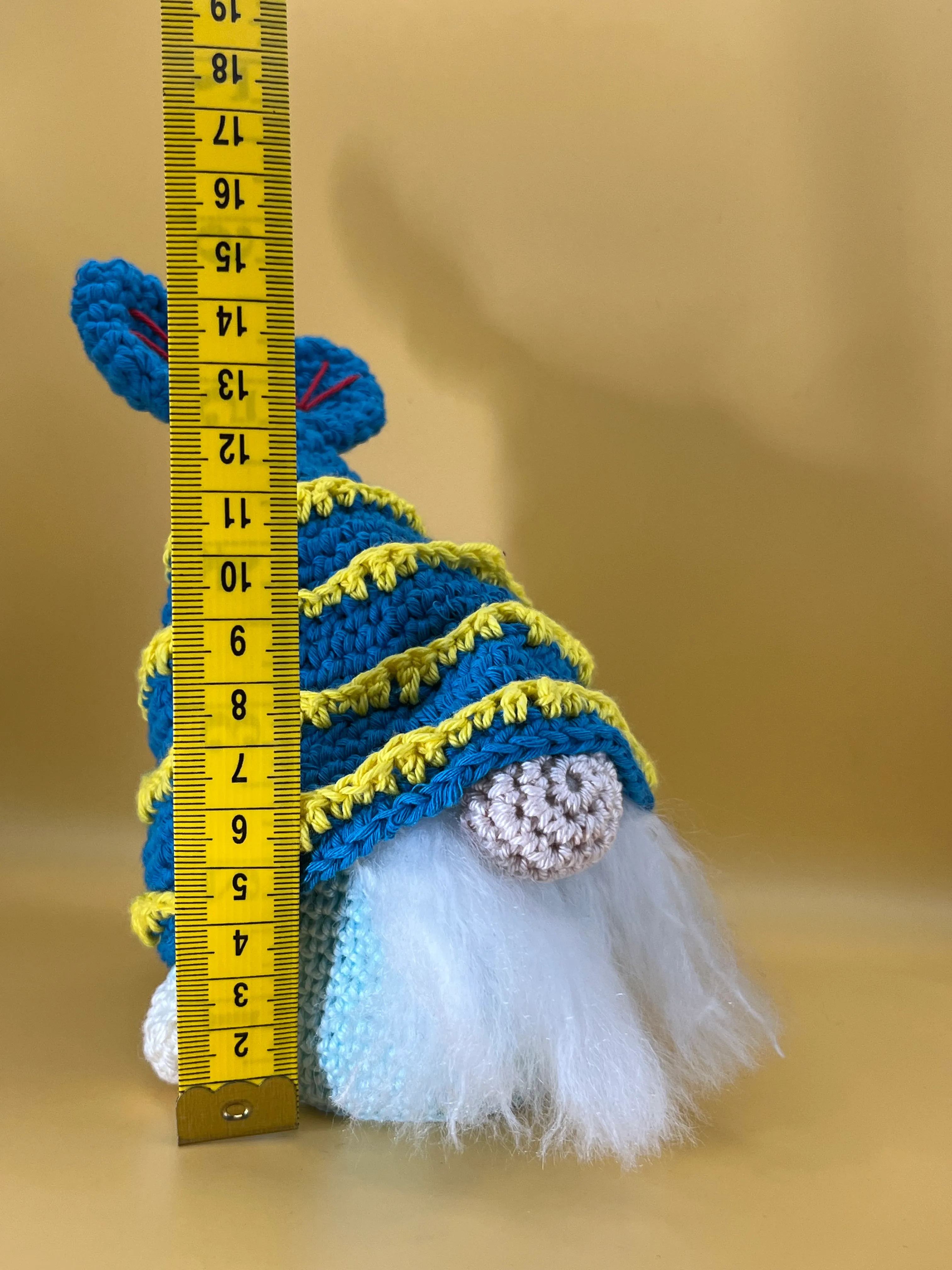 Alternate view showing the Pisces gnome’s fish-tail hat